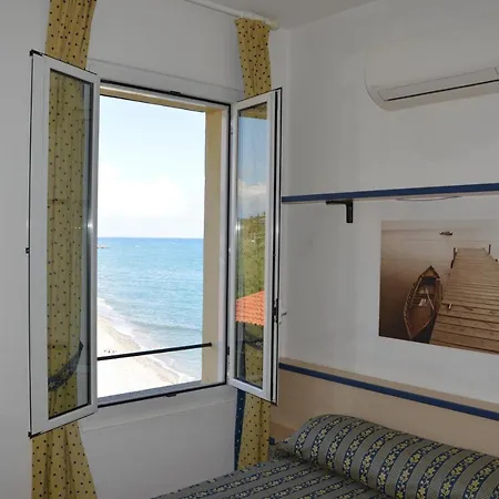 Miky Αλμπένγκα