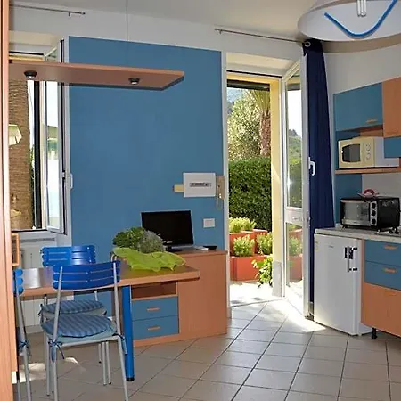 Apartahotel Miky 4*