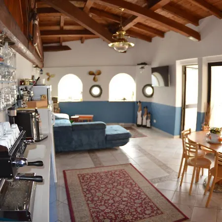 Miky Aparthotel *