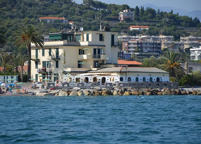 Apartahotel Miky Albenga
